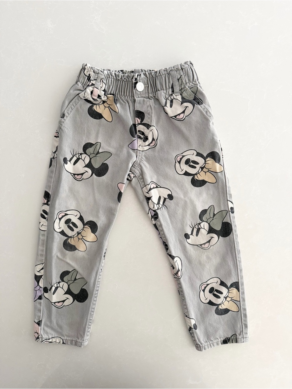 H&M Kids Minnie Mouse Relaxed Tapered Jeans • Size 4T
